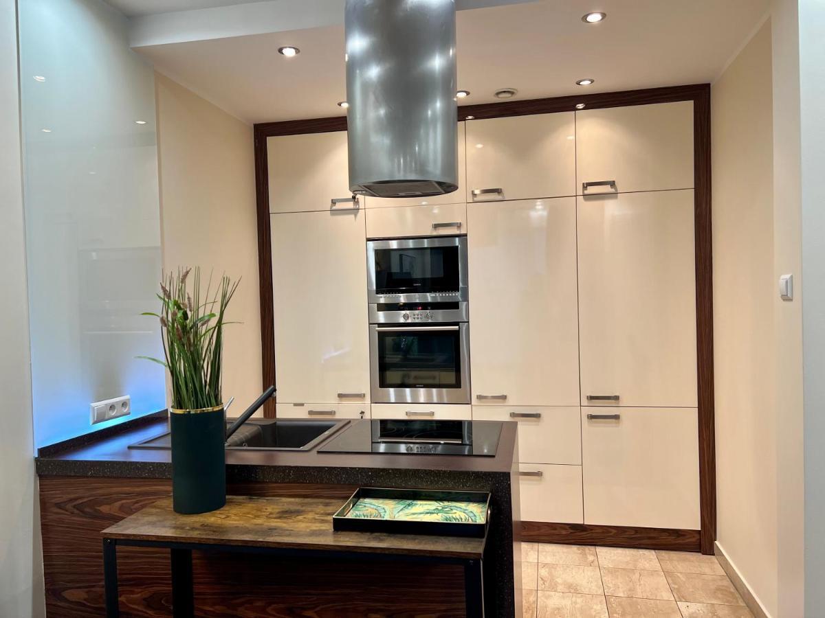 Platinum Tower Green Star Apart Apartment วอร์ซอ ภายนอก รูปภาพ